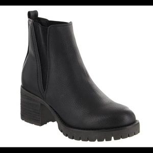 MIA Chelsea Boots *worn once*
